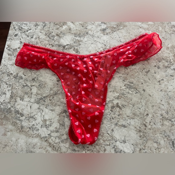 VS Panty Valentines Day Heart Thong Large NWT - Picture 1 of 6